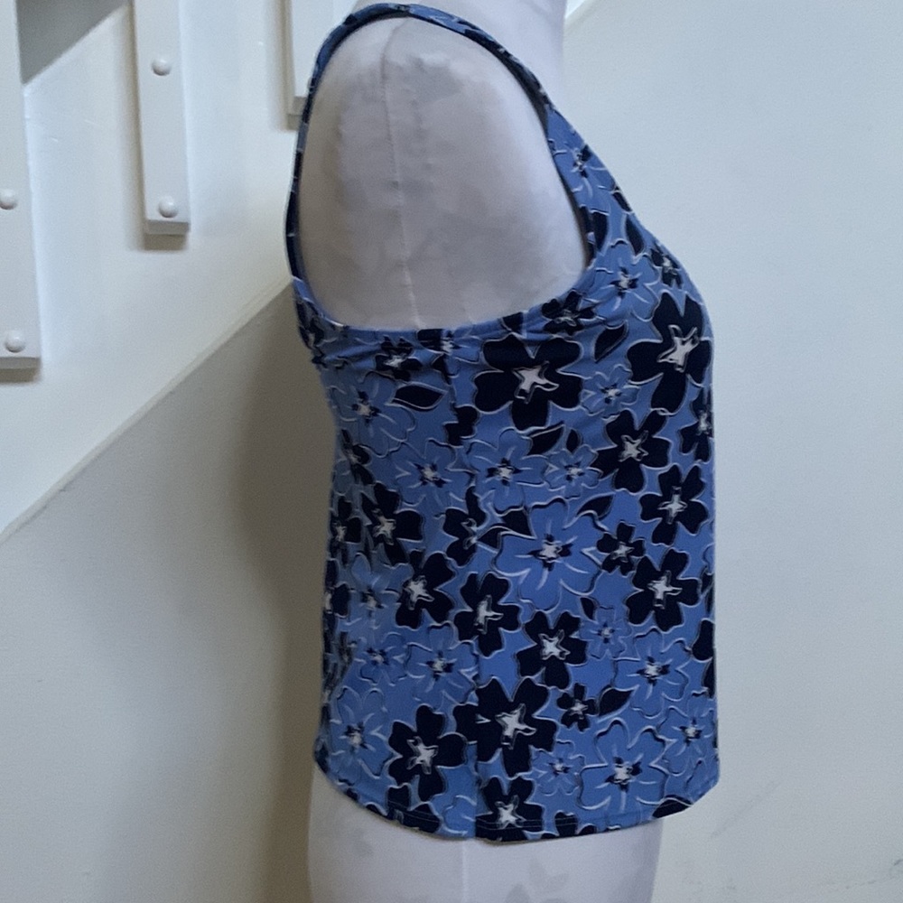 JANTZEN Blue Floral Tankini Top🛍🥳Host Pick🥳🛍 - Picture 3 of 8